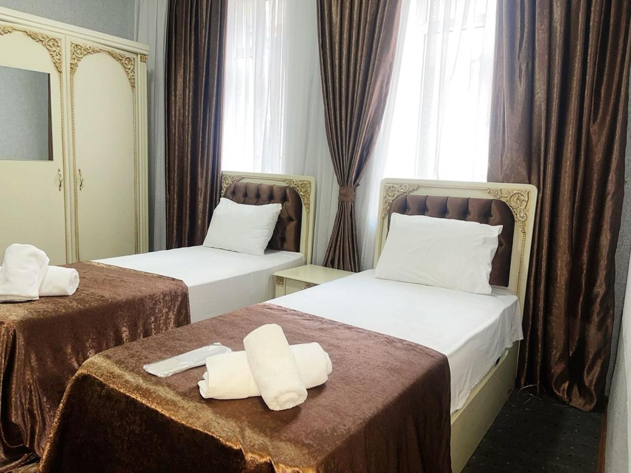 Avi Hotel Baku Exterior photo