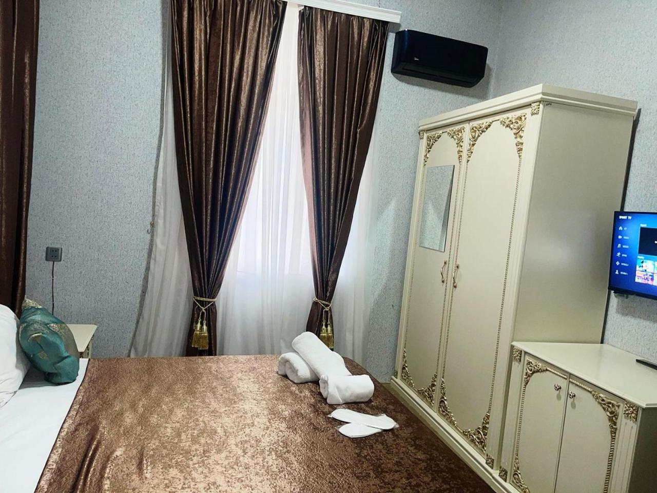 Avi Hotel Baku Exterior photo